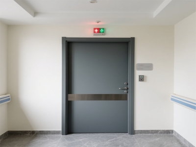 鋼制病房門與其他材質病房門的對比分析